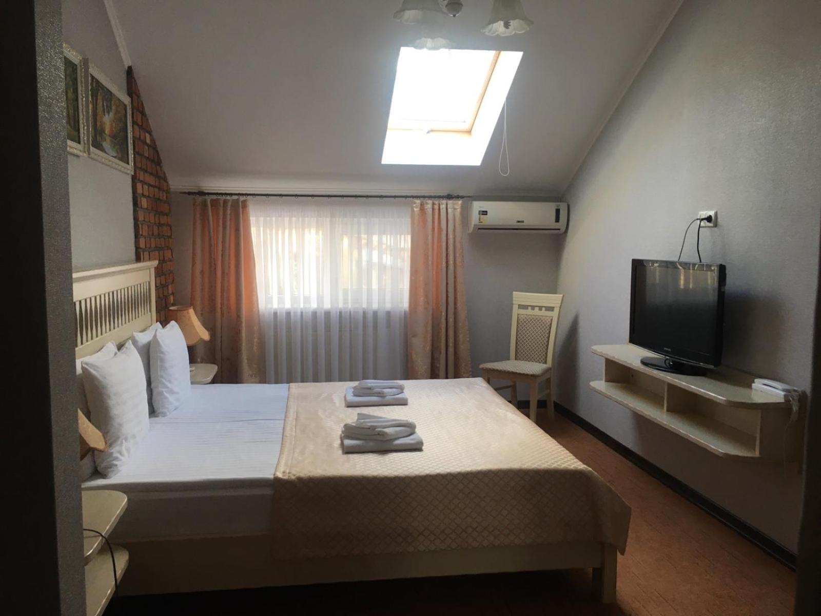Hotel Sapsan Tarnopol Zewnętrze zdjęcie