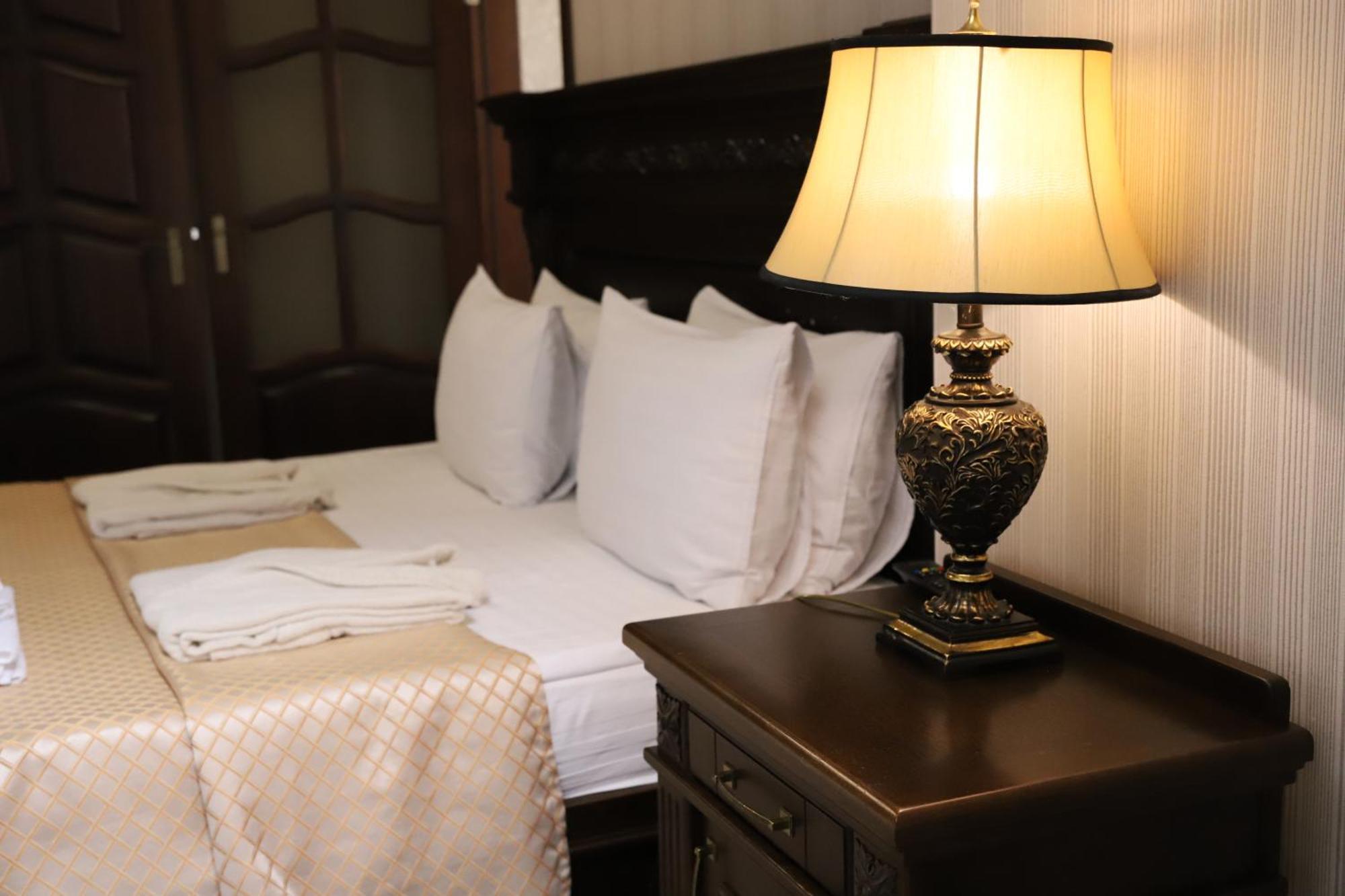 Hotel Sapsan Tarnopol Zewnętrze zdjęcie