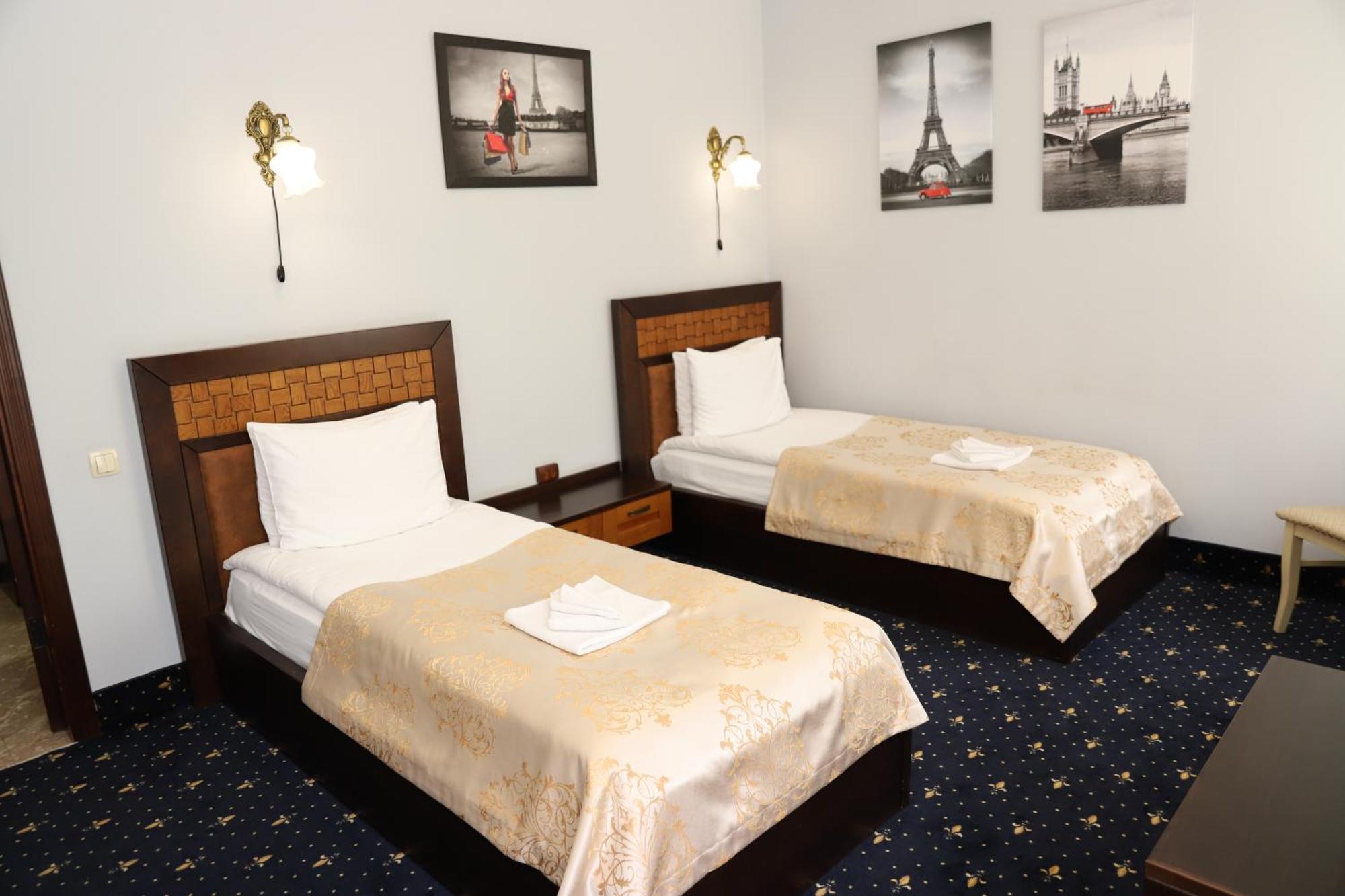 Hotel Sapsan Tarnopol Zewnętrze zdjęcie