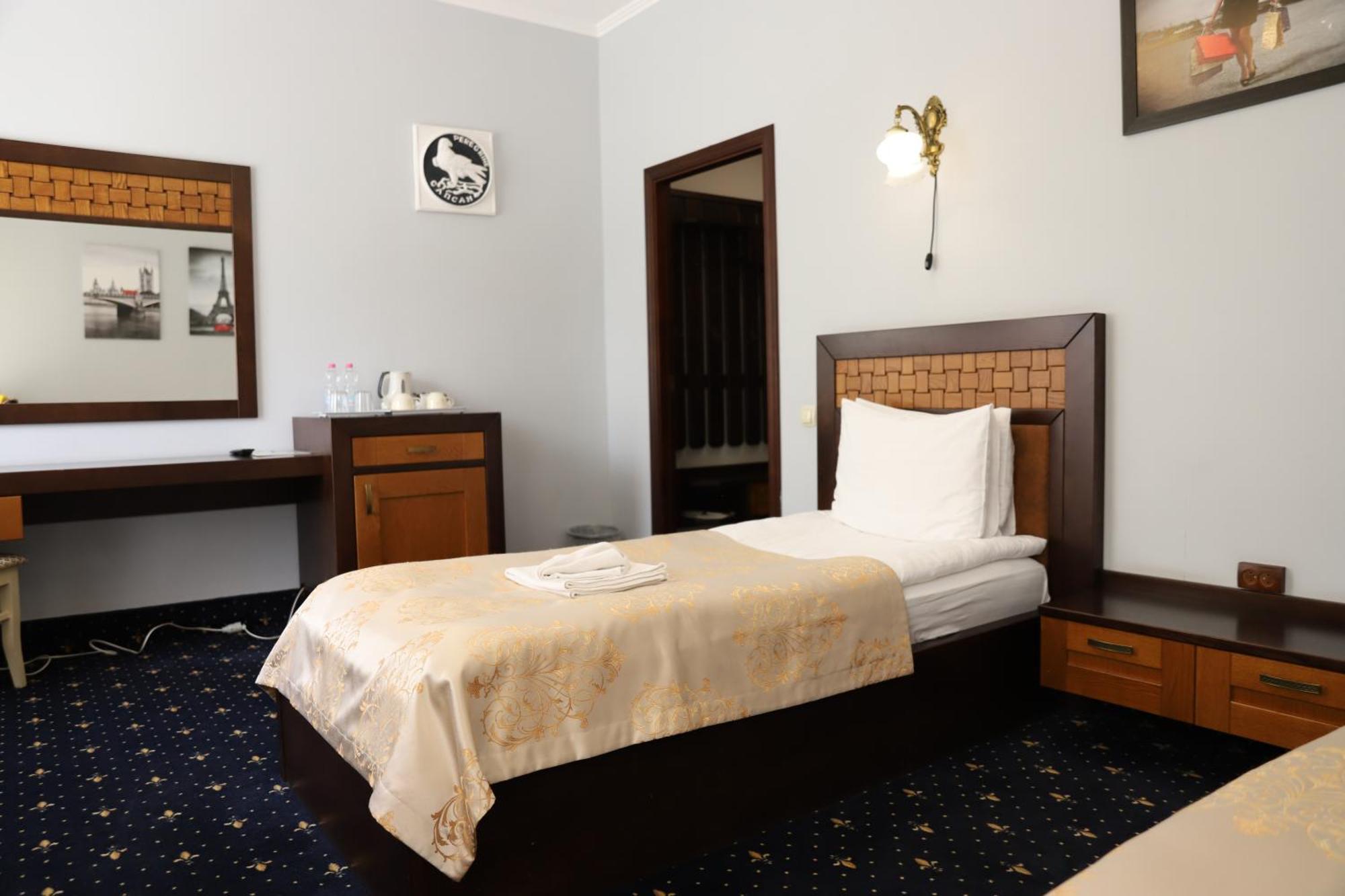 Hotel Sapsan Tarnopol Zewnętrze zdjęcie