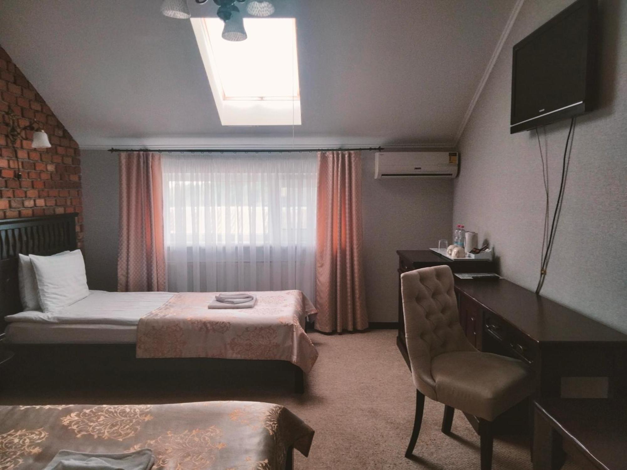 Hotel Sapsan Tarnopol Zewnętrze zdjęcie